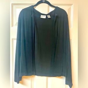 Chico’s Travelers black open jacket cardigan with pockets Size 2 Chicos (L-12)